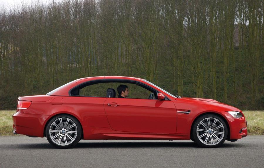  BMW M3 Convertible 2009 года  (фото 56 из 59)